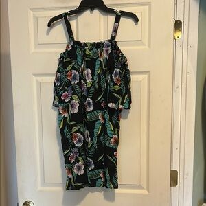 Old Navy Dress/Bathing Suit Cover Up Size Small Black Tropical